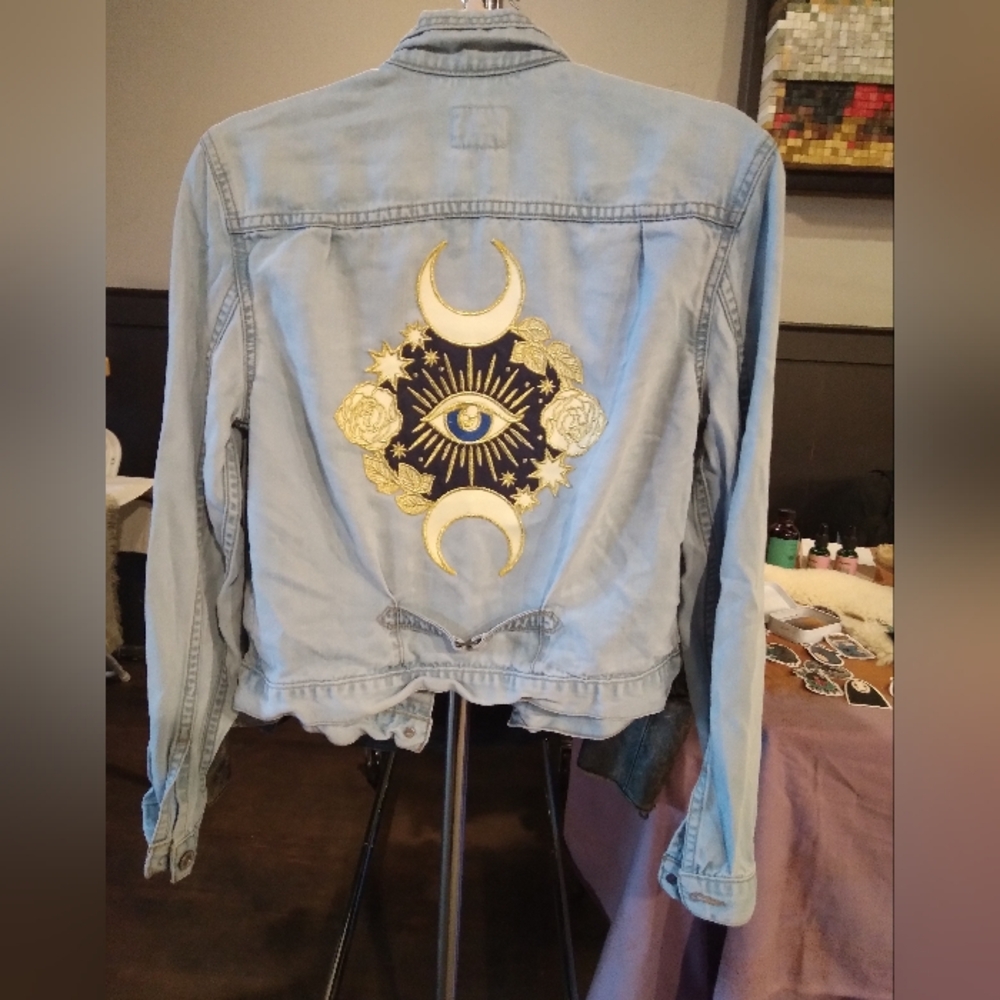 Levi's Light Blue Jean Jacket with Gold and Black Embroidery